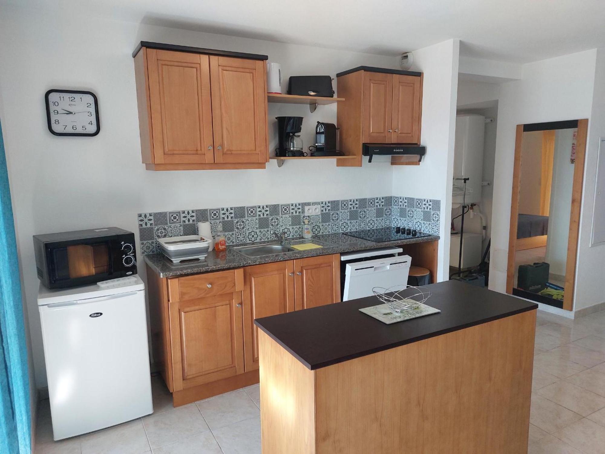 Nouvel Location D'Un Bel Appart T2 Climatise Et Meuble Au Rdch Avec Piscine Dans Residence Les Melody 圣玛丽亚波焦 外观 照片